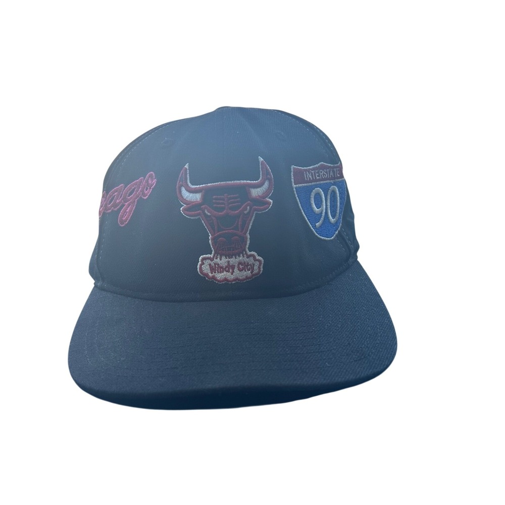 Mitchell & Ness Chicago Bulls Snapback Hat Black Pink Windy City I-90 Patches